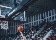 爱游戏娱乐-关于篮球冠军势不可挡，横扫全场的信息