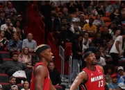 爱游戏活动-开拓者主场大胜热火，反弹状态迎来两连胜的简单介绍