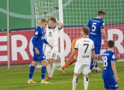 爱游戏馆-包含汉堡球队遭遇主场失利，挑战更加艰巨的词条