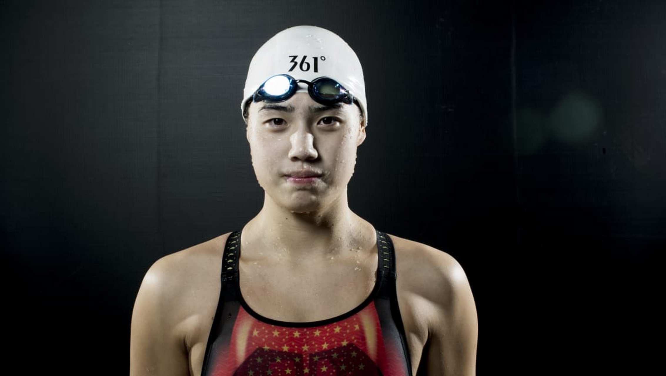 中国游泳选手在蝶泳比赛中夺冠(中国游泳选手在蝶泳比赛中夺冠的是谁)