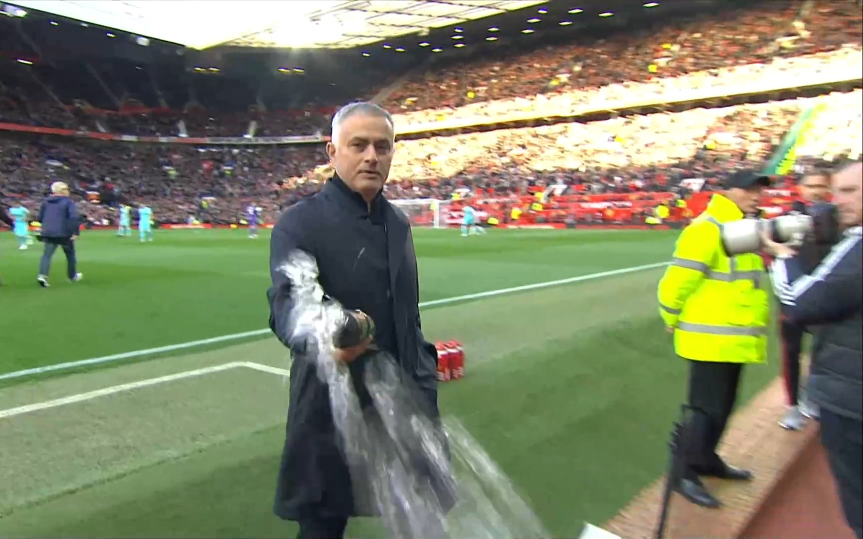 曼联主场击败对手,沃尔夫汉智慧取分的简单介绍 曼联主场击败对手,沃尔夫汉智慧取分的简单介绍