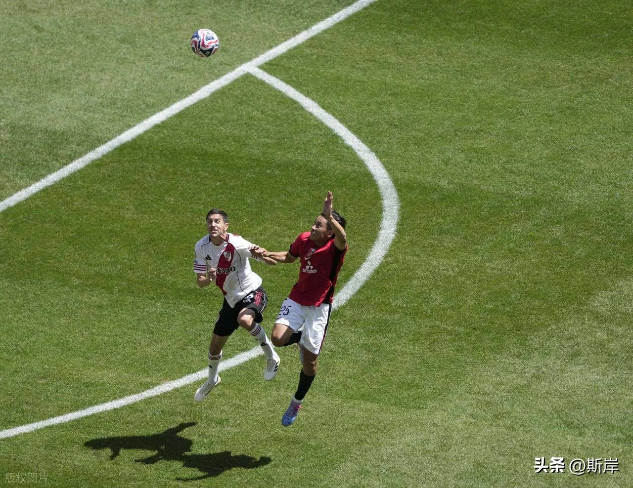 包含球员风采尽显!足球比赛壮举掠影!的词条 包含球员风采尽显!足球比赛壮举掠影!的词条