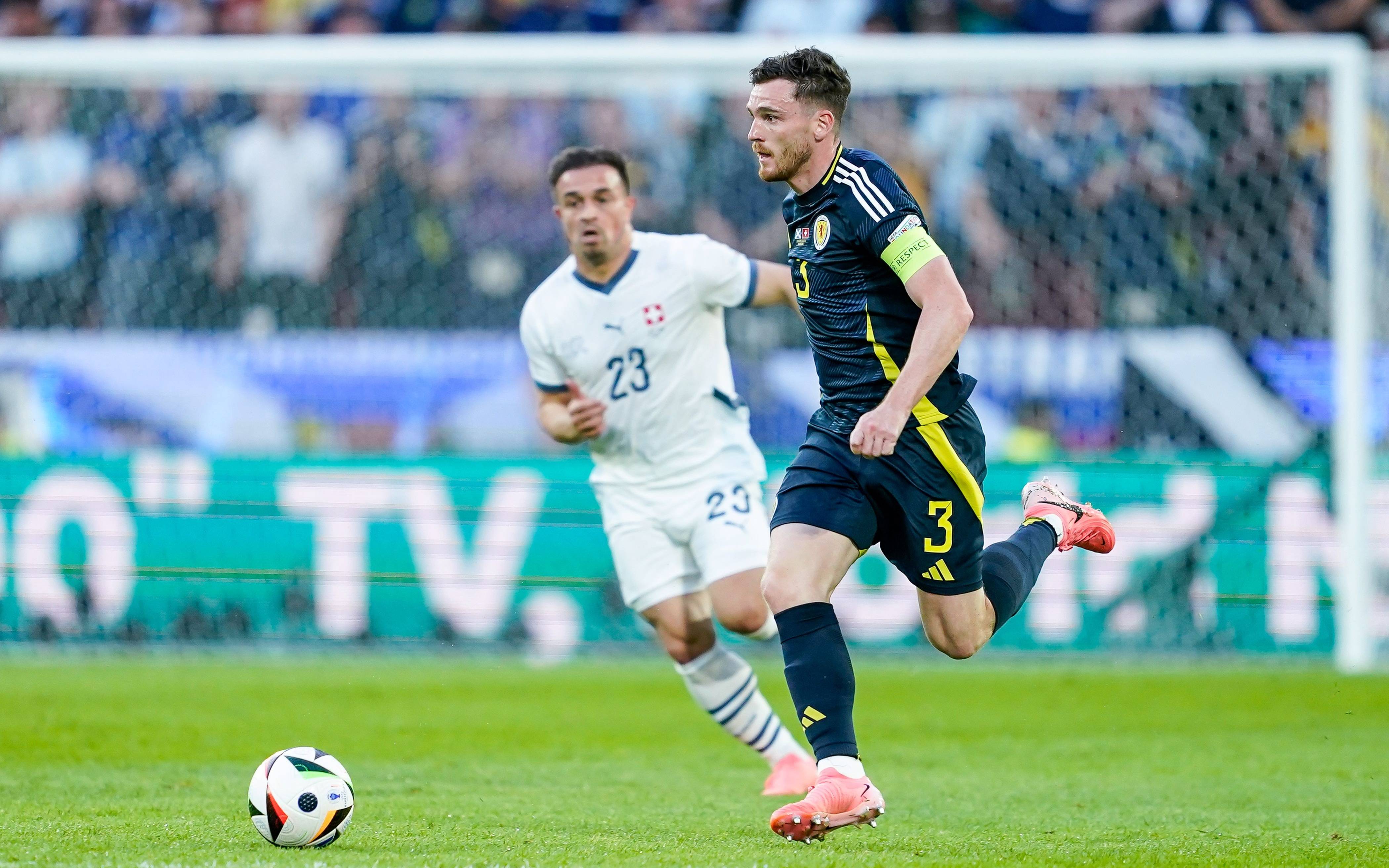 欧洲杯资格赛精彩展开,实力悬殊较劲 欧洲杯资格赛精彩展开,实力悬殊较劲