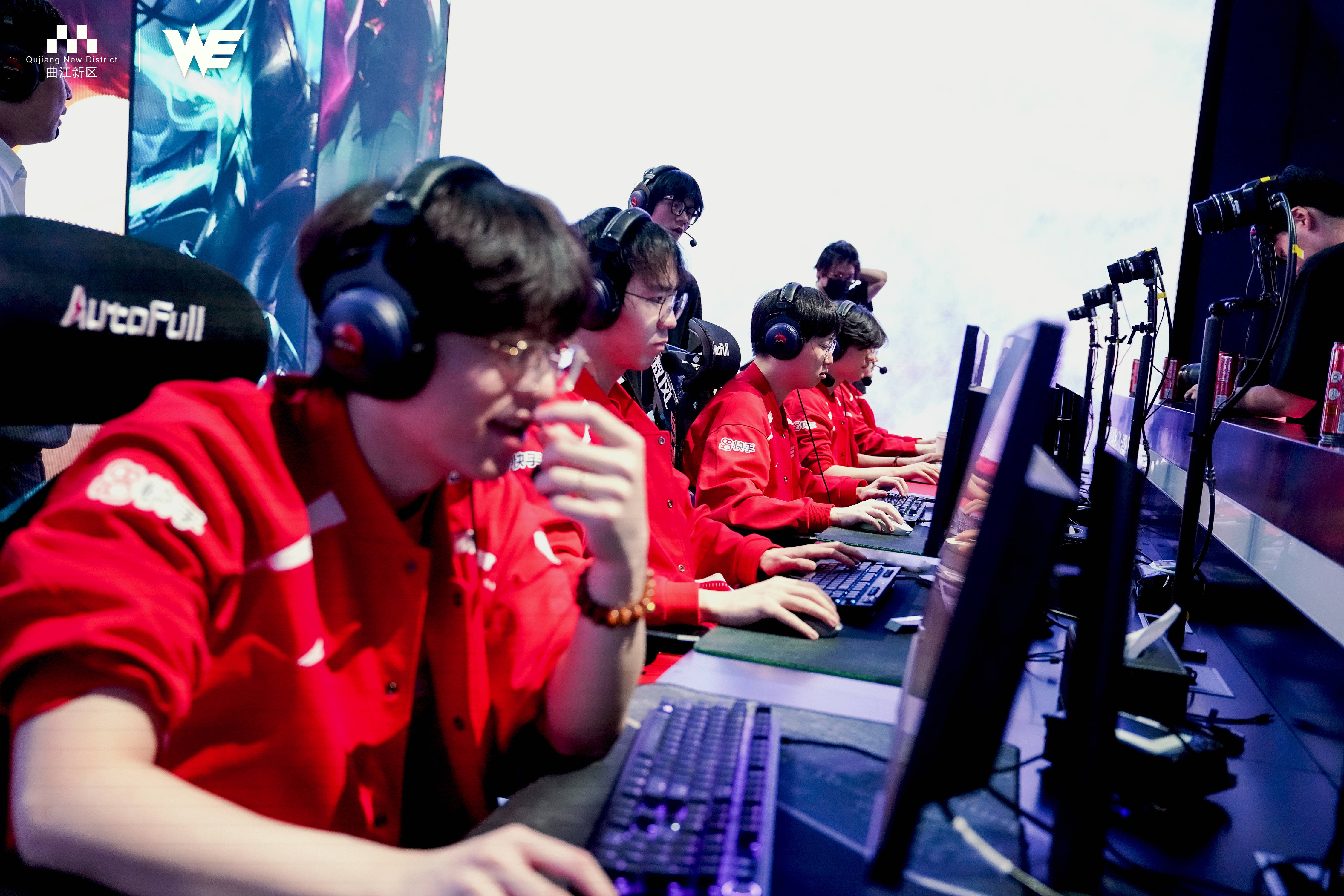 相对年轻的选手成为本届比赛的黑马 相对年轻的选手成为本届比赛的黑马