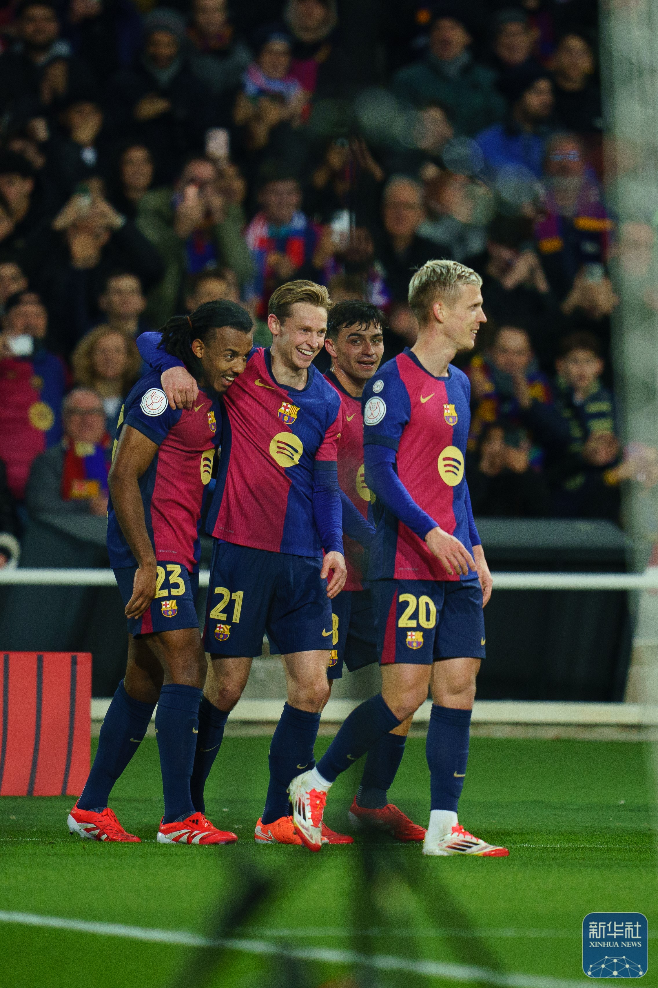 巴塞罗那在客场逆转击败对手的简单介绍