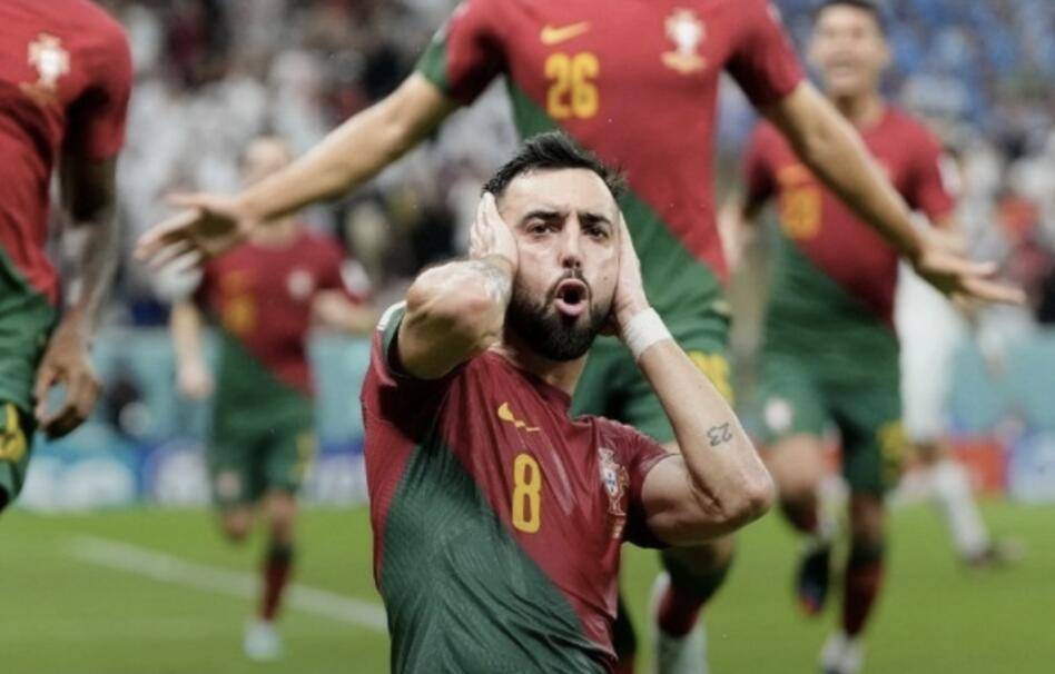 精彩对决:葡萄牙队力挫乌拉圭晋级 精彩对决:葡萄牙队力挫乌拉圭晋级