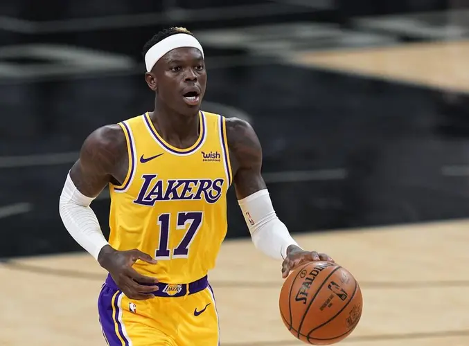 巫师队后卫复出,球队迎来逆转胜利 巫师队后卫复出,球队迎来逆转胜利