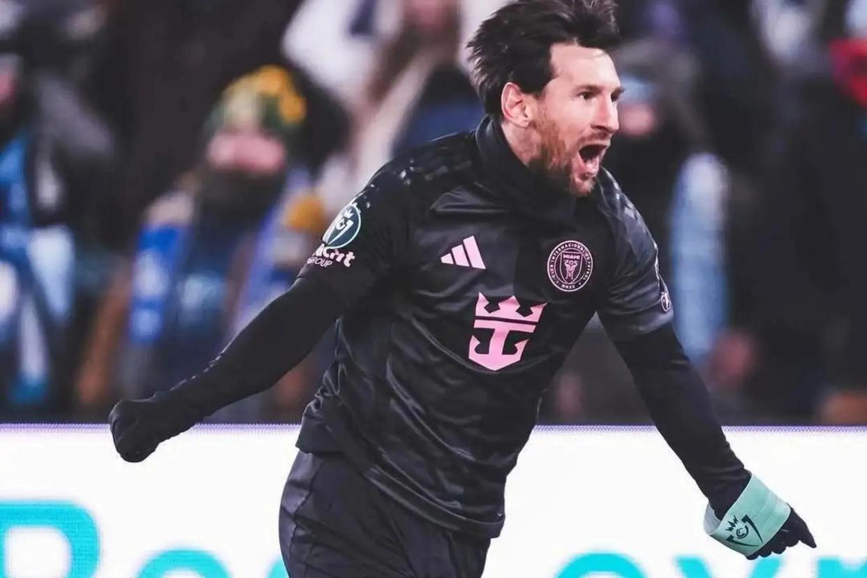 梅西再度领衔带领巴塞罗那逆转胜巴伦西亚的简单介绍