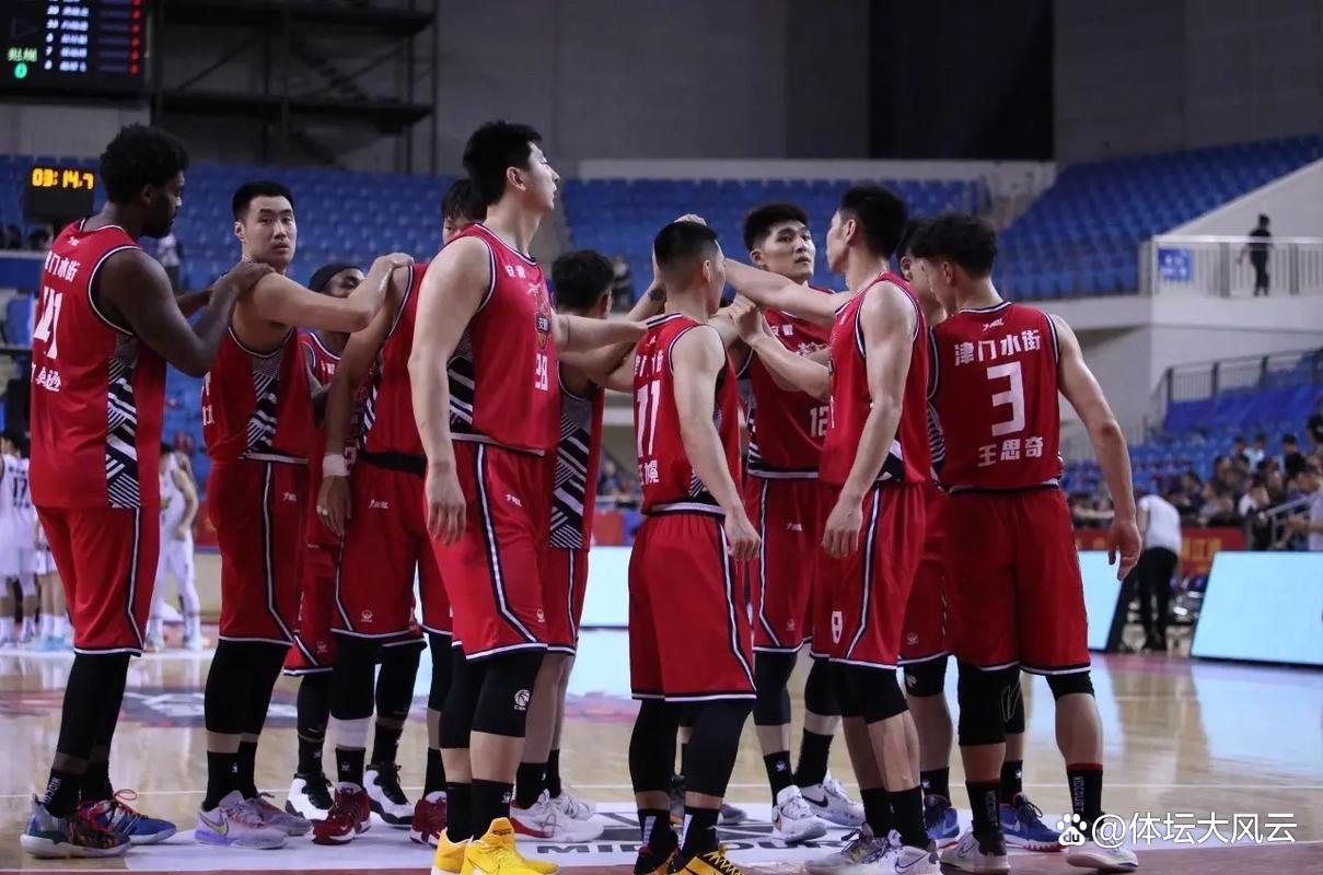 CBA联赛将展开新一轮升降级赛事,球队冲刺成绩备受关注的简单介绍 CBA联赛将展开新一轮升降级赛事,球队冲刺成绩备受关注的简单介绍