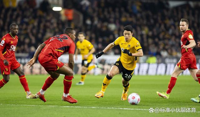 狼队客场小胜沃特福德,取得客场三分 狼队客场小胜沃特福德,取得客场三分