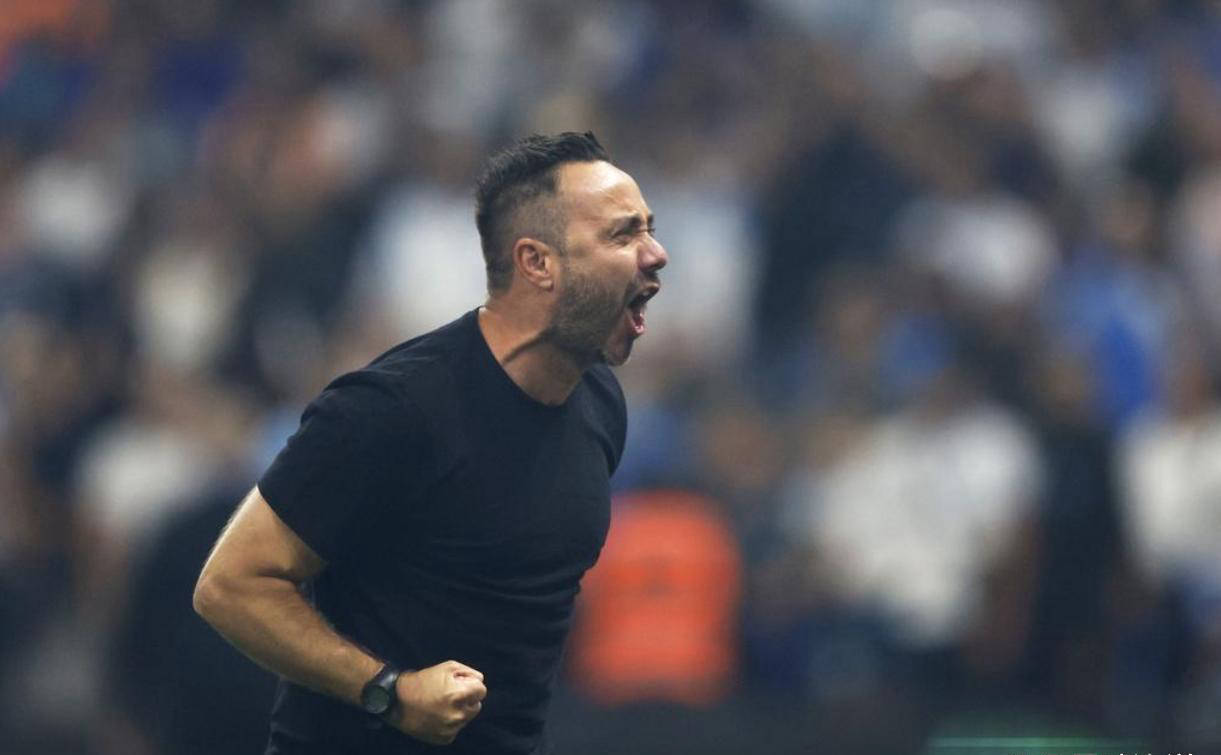 阿贾克斯主场大胜，豪取小组第一的简单介绍