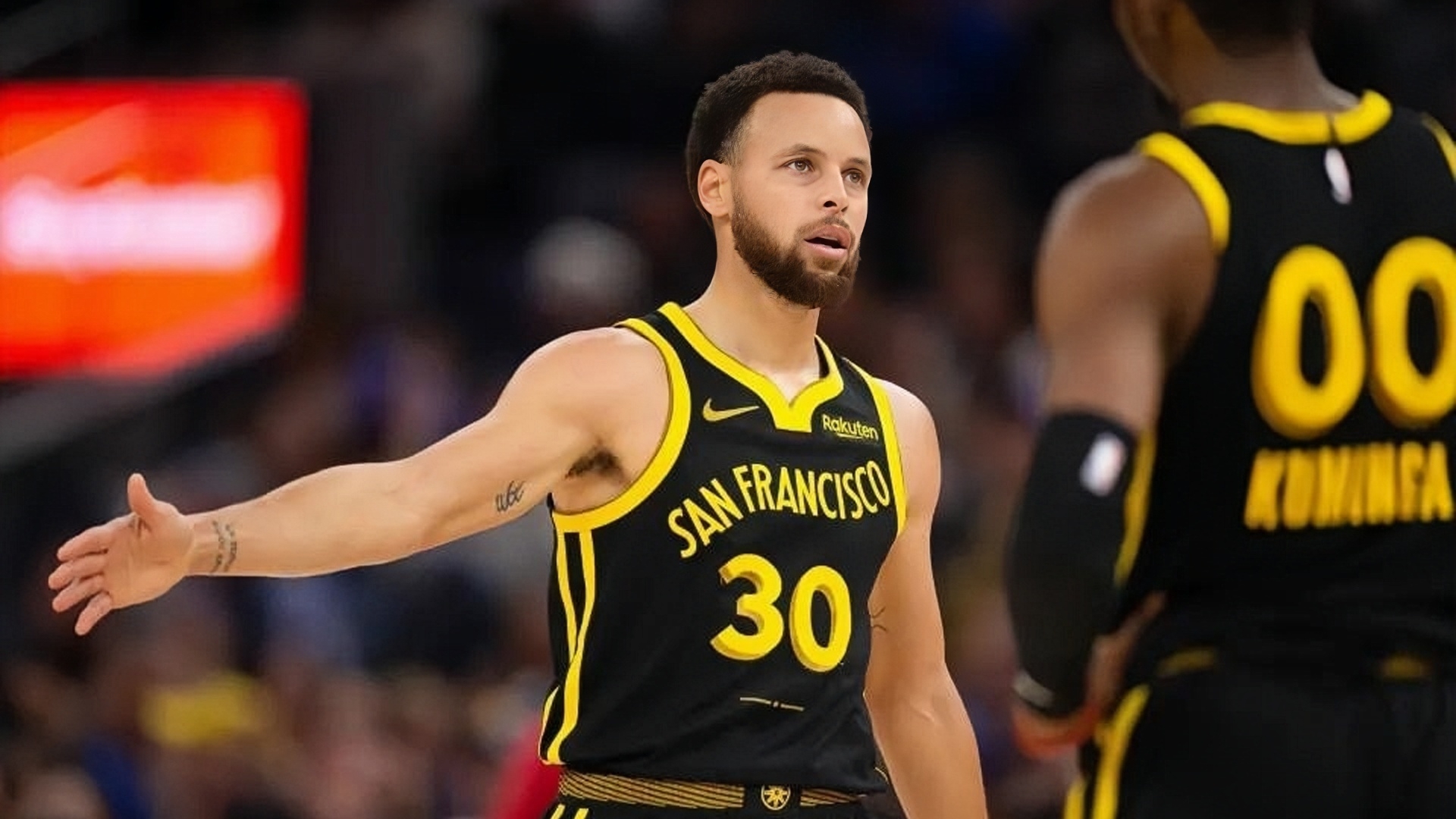 猛龙不敌勇士,战绩下滑至第四 猛龙不敌勇士,战绩下滑至第四