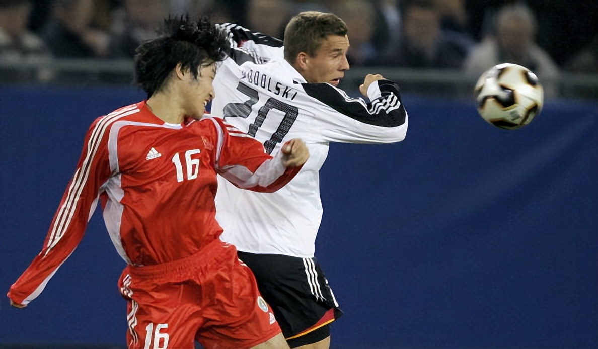 关于施魏因施泰格主罚任意球，为云达不莱梅扳平比分的信息