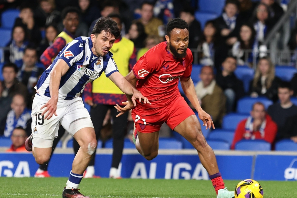 巴伦西亚被毕尔巴鄂绝杀,遗憾告负 巴伦西亚被毕尔巴鄂绝杀,遗憾告负