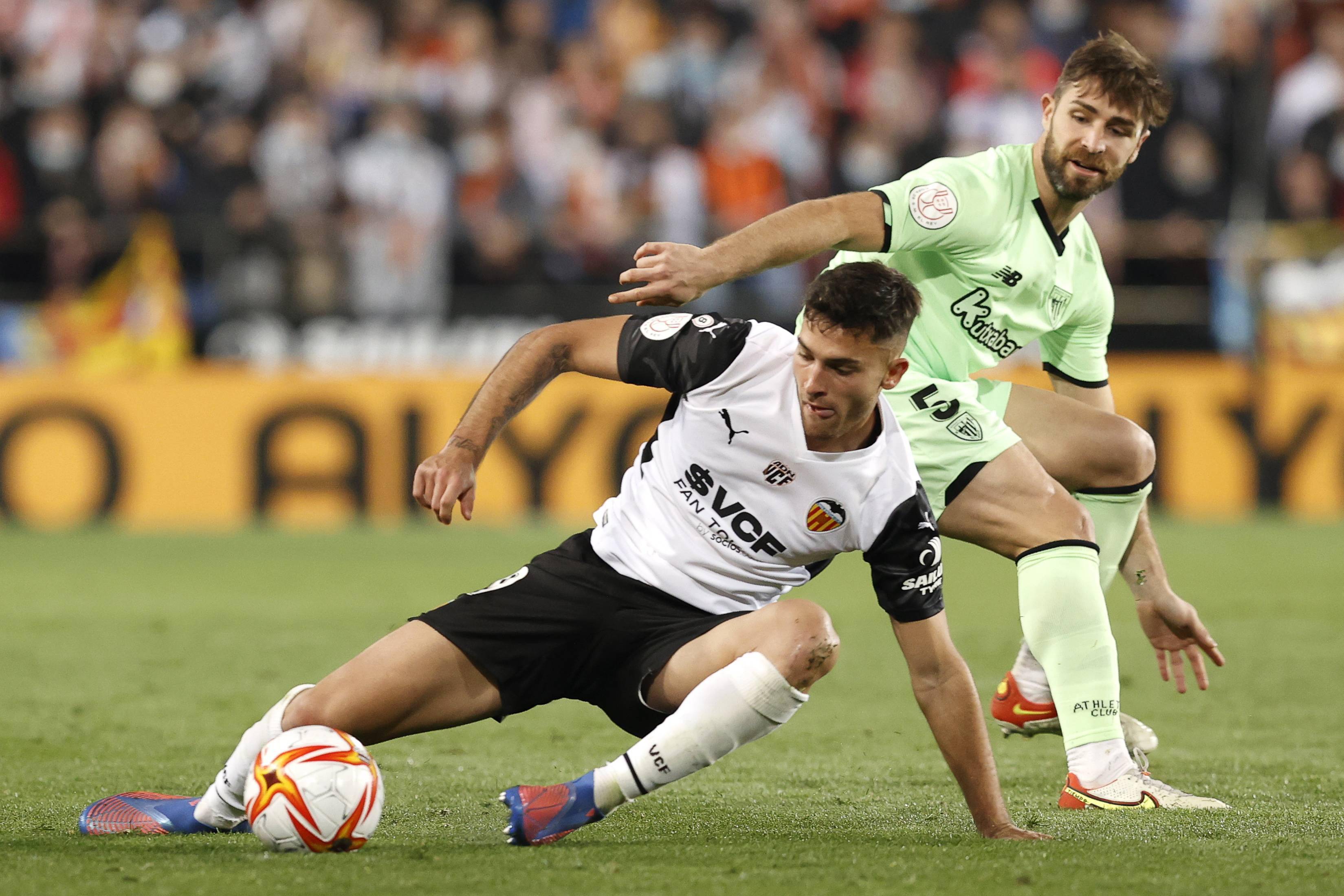 瓦伦西亚客场闯关，战胜皇家马德里取得胜利的简单介绍