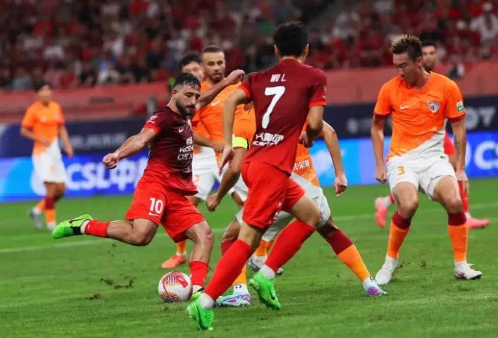 包含汉堡球队遭遇主场失利，挑战更加艰巨的词条